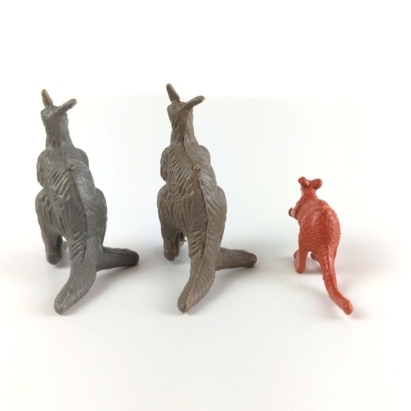 Mini Vintage Camels & Kangaroos Toys (6Pack) - Picture 10 of 10
